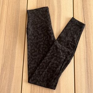 Subtle camo lululemon leggings